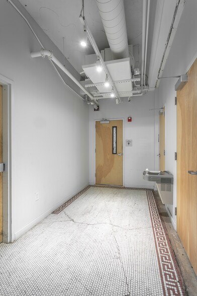 More Photos Of 123 E 7th St, Chattanooga Office For Lease