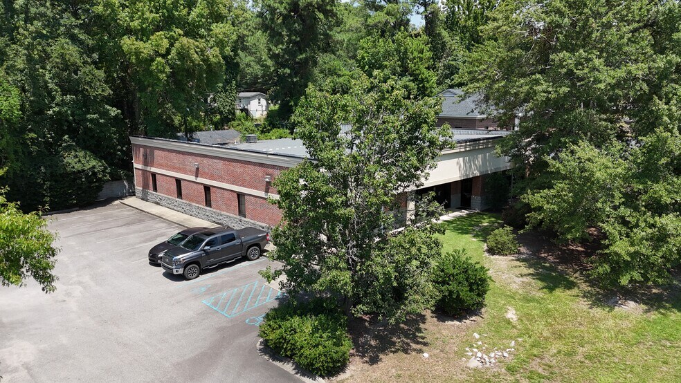 More Photos Of 305 Stoneridge Dr, Columbia Office For Sale
