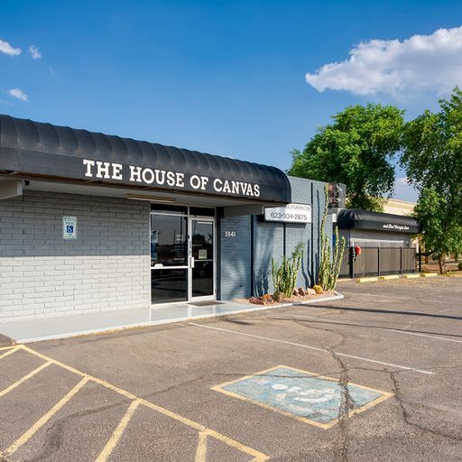 More Photos Of 5541 N 59th Ave, Glendale Service For Sale