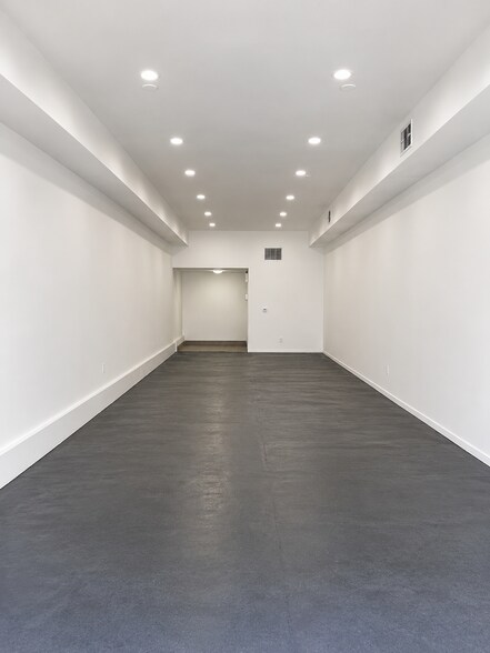 More Photos Of 3701 W 3rd St, Los Angeles Storefront Retail Office For Lease