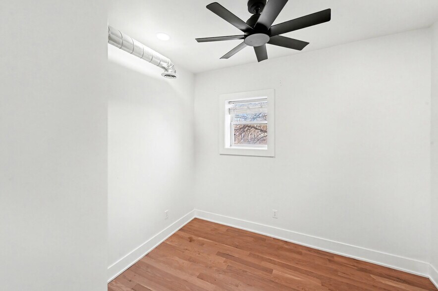 More Photos Of 112 E 43rd St, Kansas City Apartments For Sale