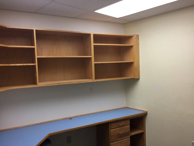 More Photos Of 150 SW Highway 101, Waldport Medical For Lease