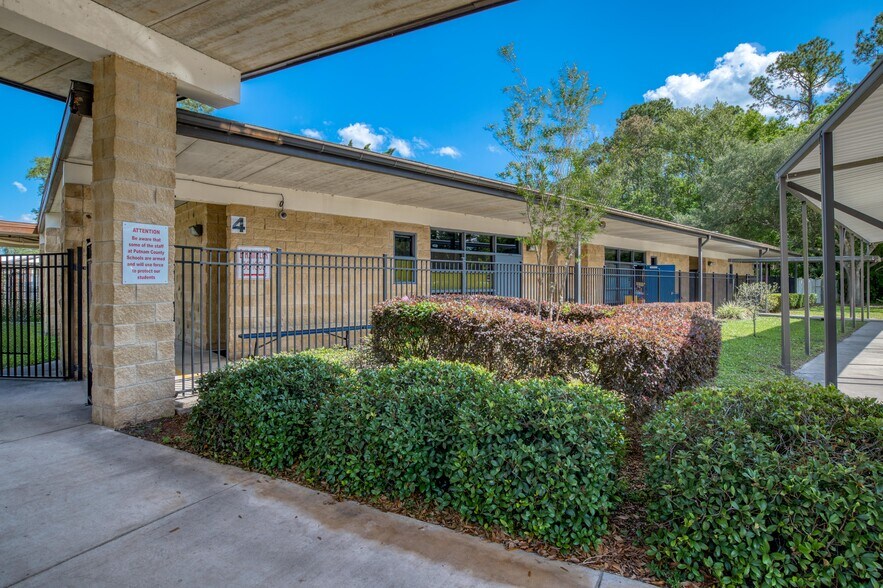 More Photos Of 156 Horseman Club Rd, Palatka Schools For Sale