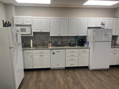 More Photos Of 1751 S Naperville Rd, Wheaton Medical For Lease