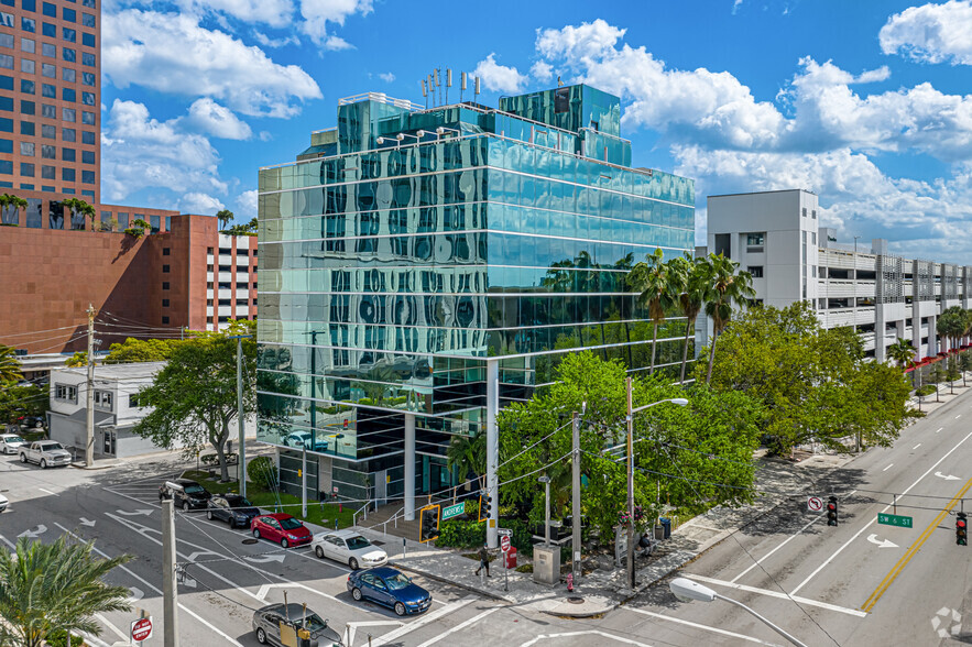 Primary Photo Of 600 S Andrews Ave, Fort Lauderdale Office For Lease