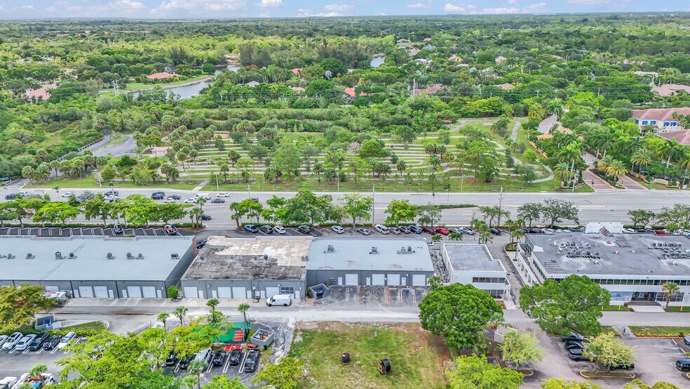 More Photos Of 7600 Wiles Rd, Coral Springs Unknown For Lease