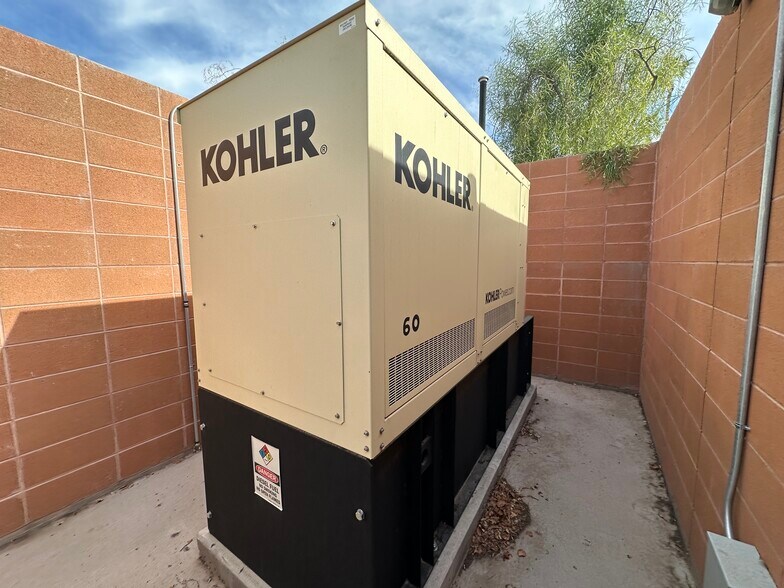 More Photos Of 77 S Dobson Rd, Chandler Office For Sale