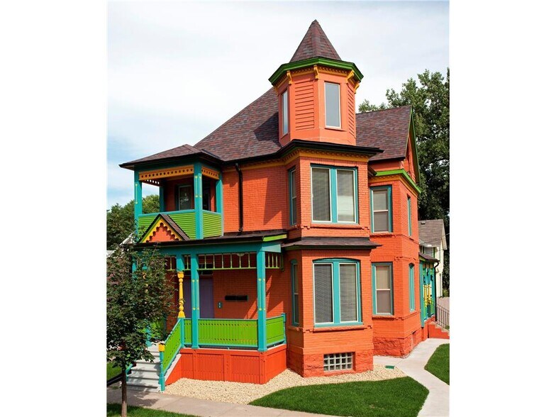 Primary Photo Of 49 Manitoba Ave, Saint Paul Apartments For Sale