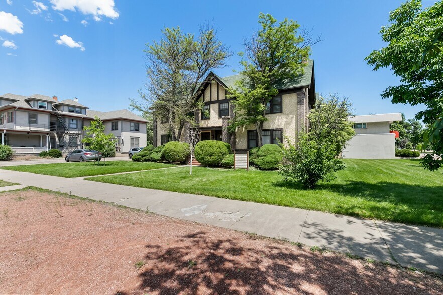 More Photos Of 128-130 E Monument St, Colorado Springs Office Residential For Sale