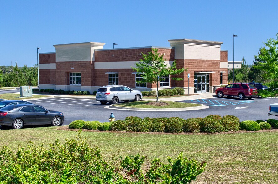 More Photos Of 10000 Town Center Ave, Spanish Fort Bank For Lease