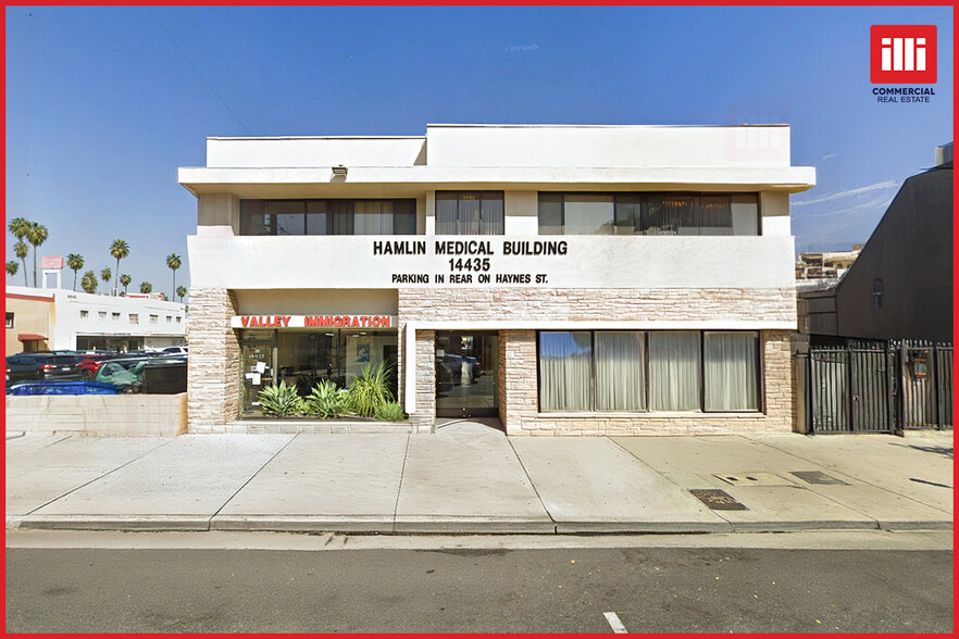 Primary Photo Of 14435 Hamlin St, Van Nuys Medical For Lease