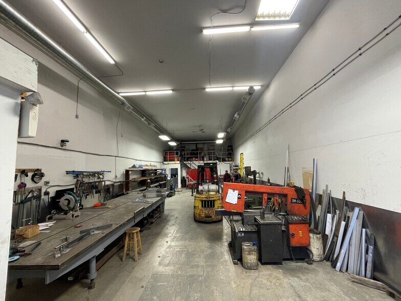 More Photos Of 33733 King Rd, Abbotsford Industrial For Sale