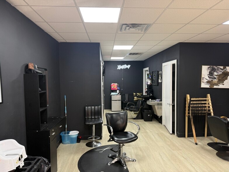 More Photos Of 524 Red Lane Rd, Birmingham Medical For Lease