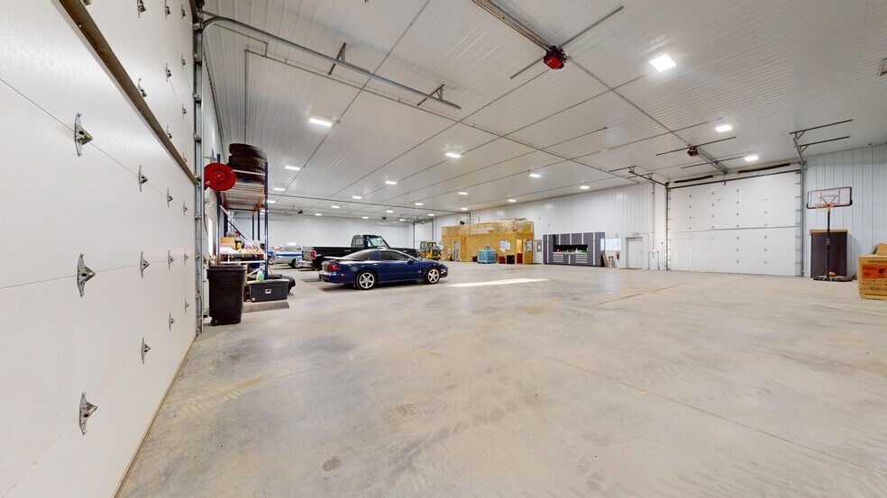 More Photos Of 10345 Hwy 83 S, Minot Flex For Sale