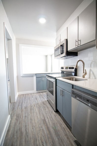 More Photos Of 205 34th St, Virginia Beach Apartments For Lease