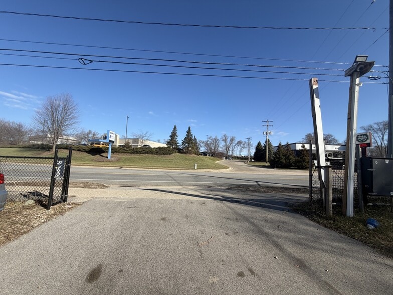 More Photos Of 1644 4 Mile Rd NE, Grand Rapids Industrial For Sale