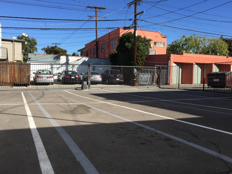 More Photos Of 7965-7967 Melrose Ave, Los Angeles Storefront For Sale
