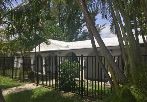 Primary Photo Of 741 Hibiscus Ave, Pompano Beach Apartments For Sale