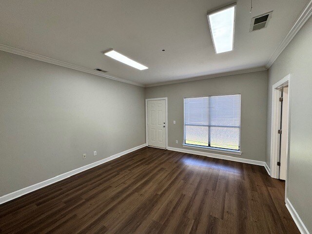 More Photos Of 217 Jamestown Park, Brentwood Office For Lease