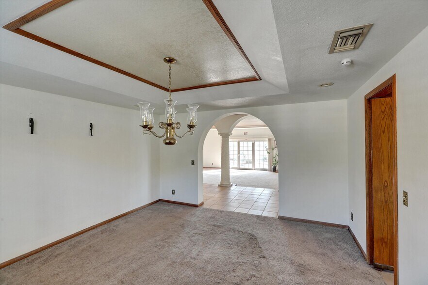 More Photos Of 784 Pomello Dr, Claremont Assisted Living For Lease