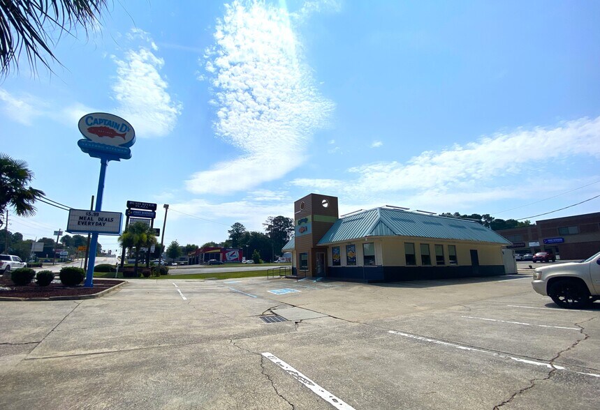 More Photos Of 656 Bush River Rd, Columbia General Retail For Sale