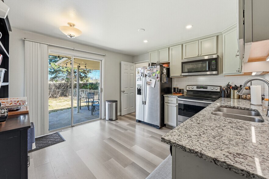More Photos Of 13611 E Nevada Pl, Aurora Multifamily For Sale