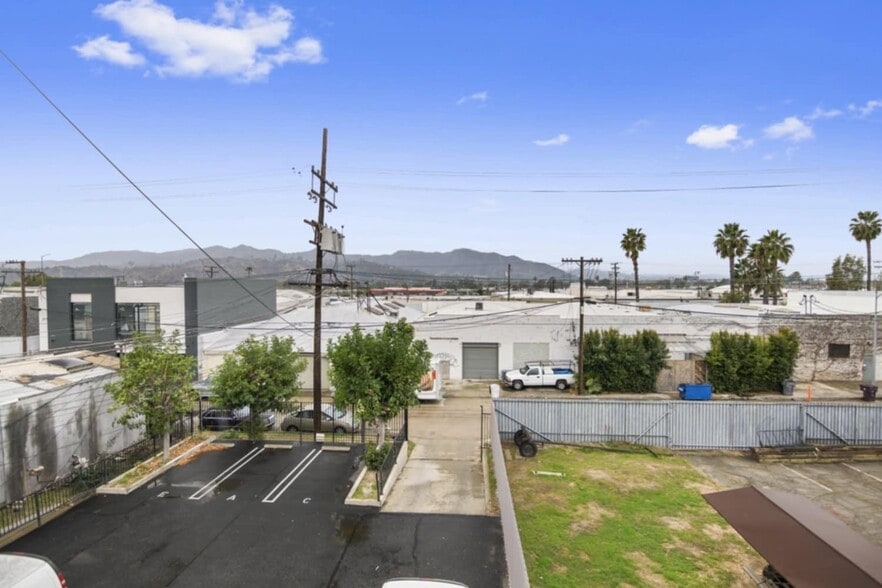 More Photos Of 6623 San Fernando Rd, Glendale Storefront Retail Office For Sale