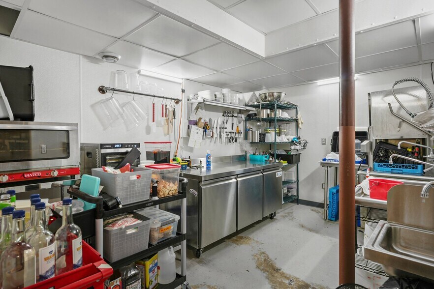 More Photos Of 516 S Park St, Madison Apartments For Sale