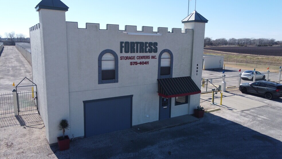 Primary Photo Of 4901 Houston Hwy, Victoria Specialty For Sale