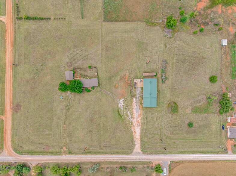 More Photos Of 22514 2930 rd, Kingfisher Industrial For Sale