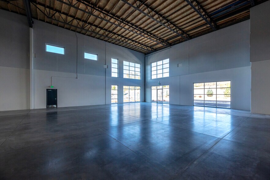 More Photos Of 875 Panther Dr, Reno Distribution For Sale