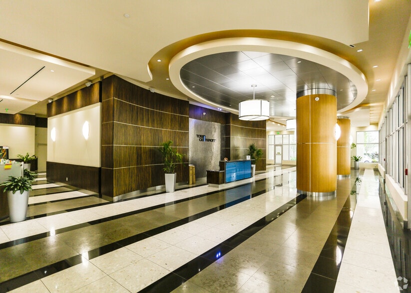 More Photos Of 8950 SW 74th Ct, Miami Office For Lease