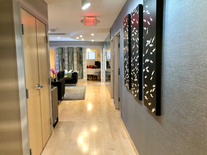 More Photos Of 418 Willow Rd, Menlo Park Office For Lease