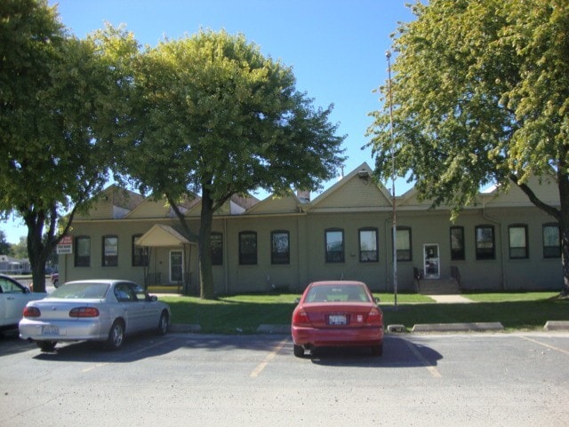 More Photos Of 16135 New Ave, Lemont Warehouse For Lease