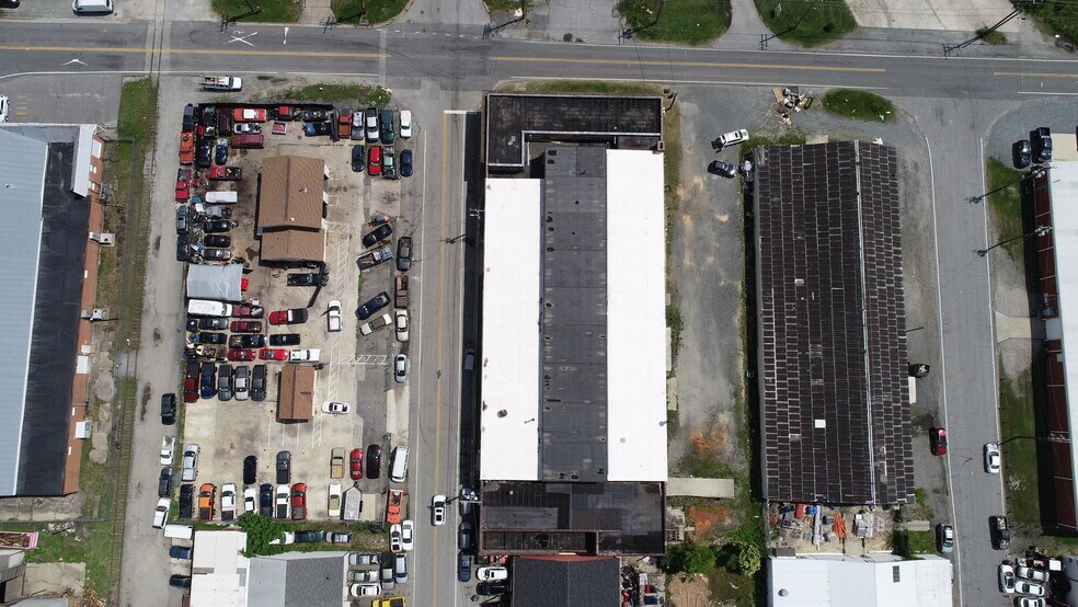 More Photos Of 2103 Sullivan St, Greensboro Warehouse For Sale