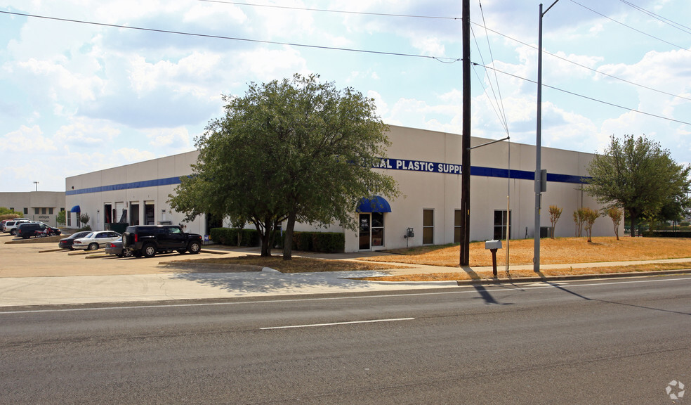 Primary Photo Of 9311 Metric Blvd, Austin Warehouse For Lease