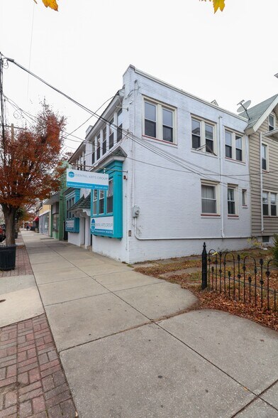 More Photos Of 535 Monmouth St, Gloucester City Medical For Lease