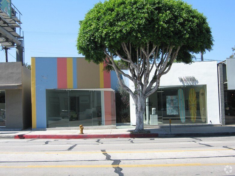 More Photos Of 8761 Beverly Blvd, West Hollywood Storefront For Lease