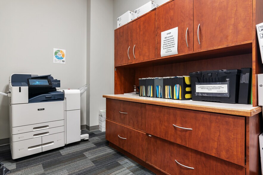 More Photos Of 13310 111 Av NW, Edmonton Unknown For Lease