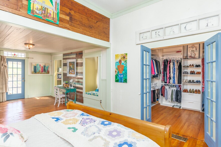 More Photos Of 401 E Bridge St, Wetumpka Specialty For Sale