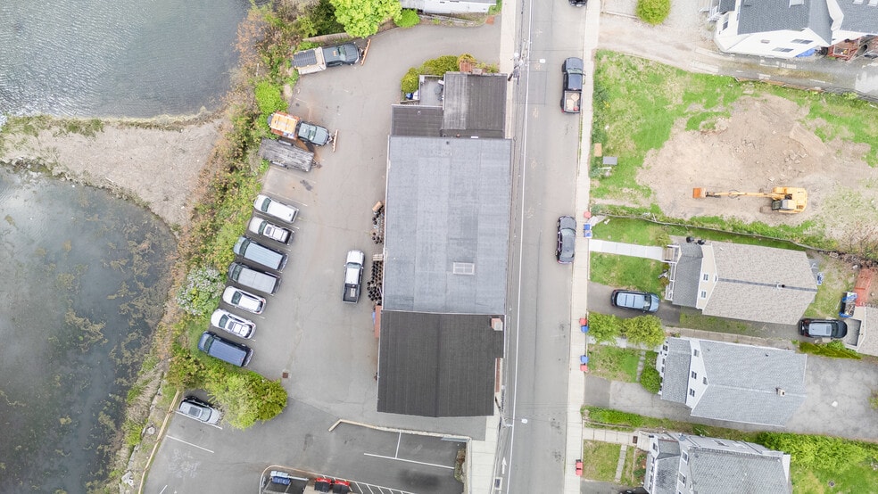 More Photos Of 275 East Ave, Norwalk Office For Sale