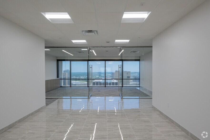 Photo of 22nd Floor Ste Spec Suite 2200