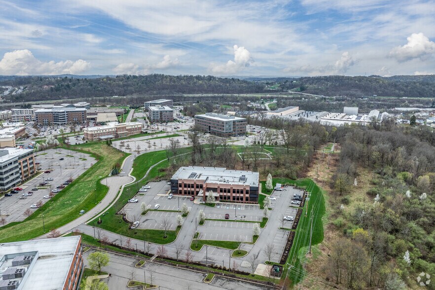 More Photos Of 400 Woodcliff Dr, Canonsburg Office For Sale