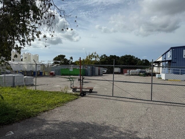 More Photos Of 2415 Whitfield Industrial Way, Sarasota Warehouse For Sale