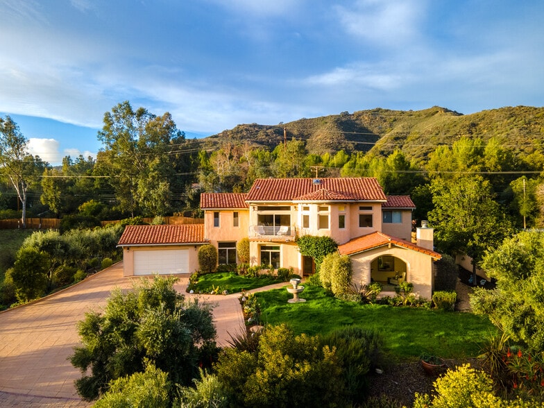 More Photos Of 2175 Cold Canyon Rd, Calabasas Assisted Living For Sale
