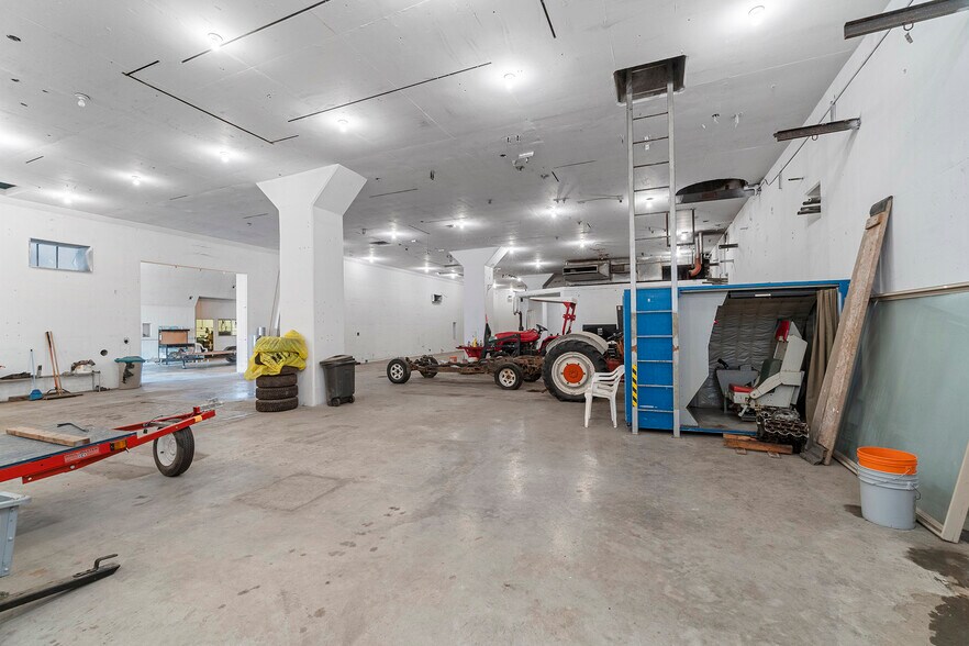 More Photos Of 50342 Brown Rd E, Sprague Specialty For Sale