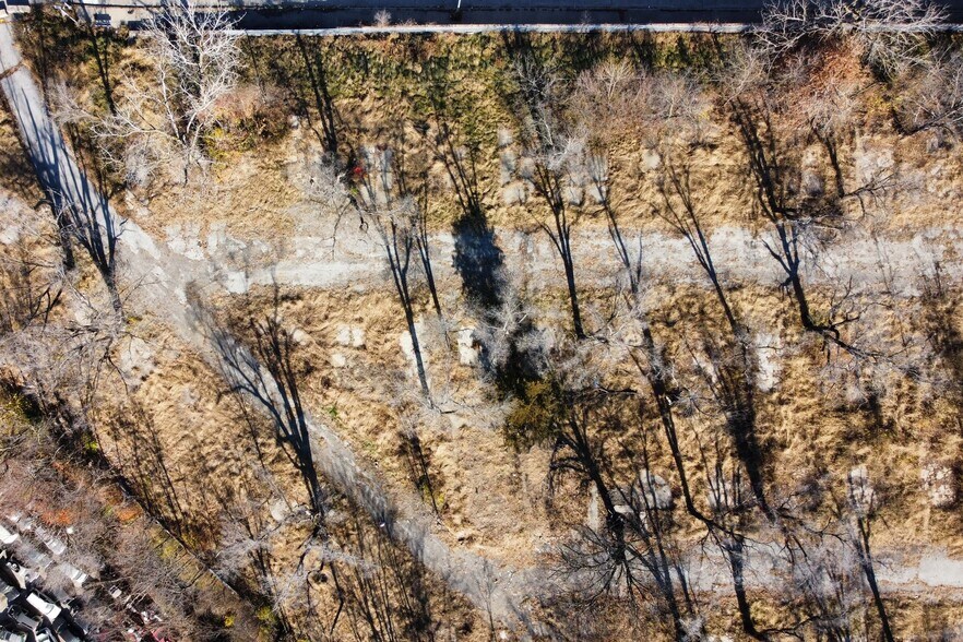 More Photos Of 5631 E US 40, Kansas City Land For Sale