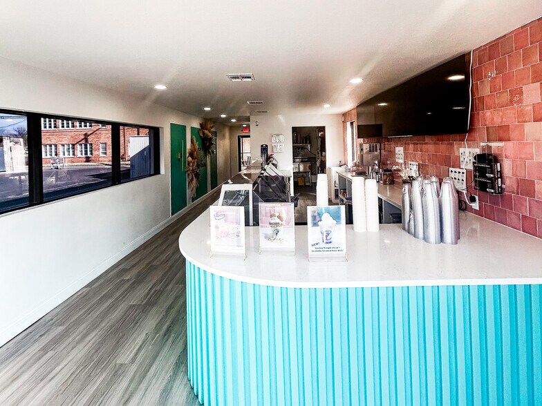 More Photos Of 3006 34th St, Lubbock Restaurant For Sale