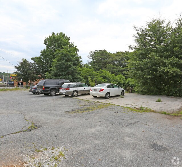 More Photos Of 2571 Lawrenceville Hwy, Decatur Land For Sale