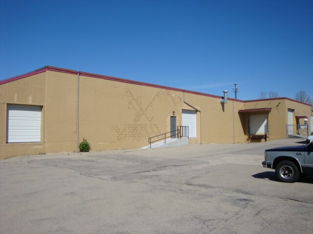 More Photos Of 50 Walton St, Attleboro Manufacturing For Lease
